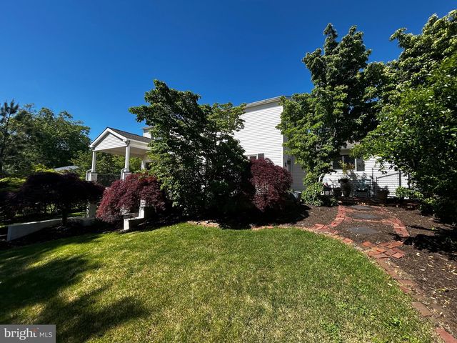 3255 E HAYES RD, Norristown, PA 19403