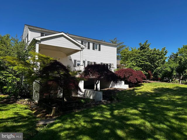 3255 E HAYES RD, Norristown, PA 19403