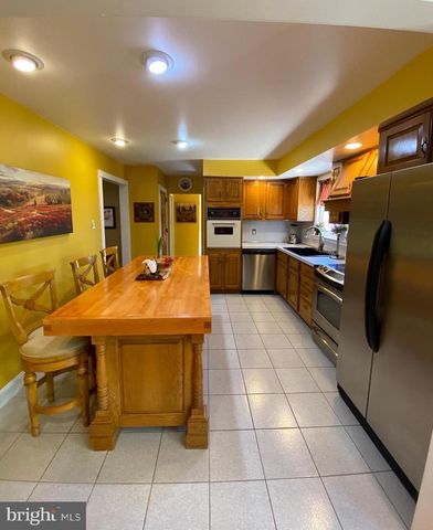 3255 E HAYES RD, Norristown, PA 19403