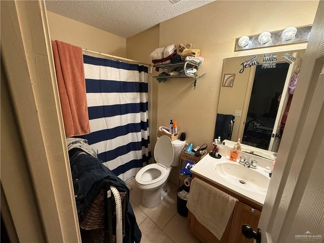 1416 E Kennedy Avenue, Alton, TX 78573