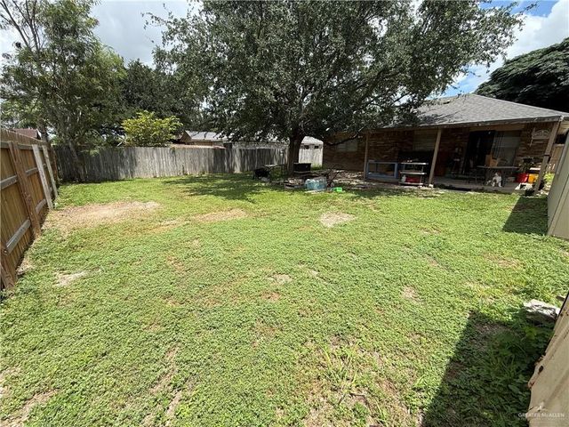 1416 E Kennedy Avenue, Alton, TX 78573