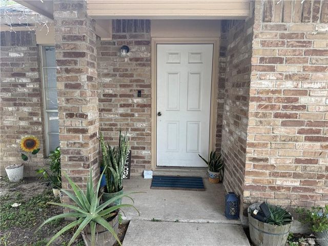 1416 E Kennedy Avenue, Alton, TX 78573