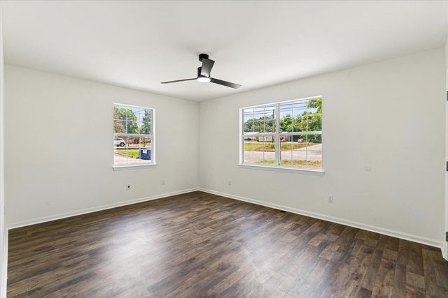 8956 Hiwassee Street, NE, Charleston, TN 37310