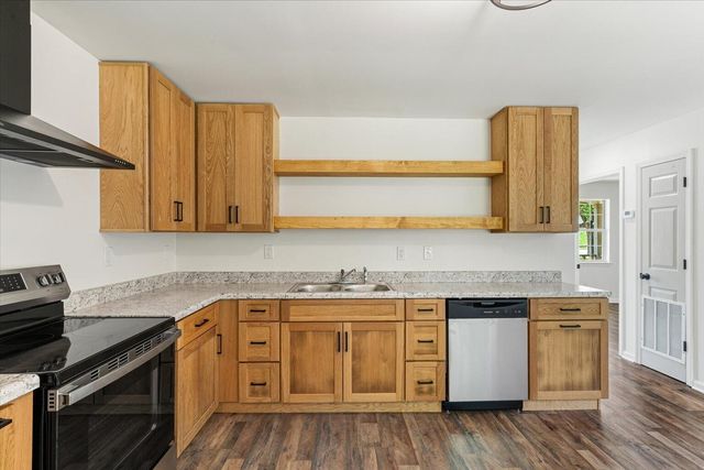 8956 Hiwassee Street, NE, Charleston, TN 37310