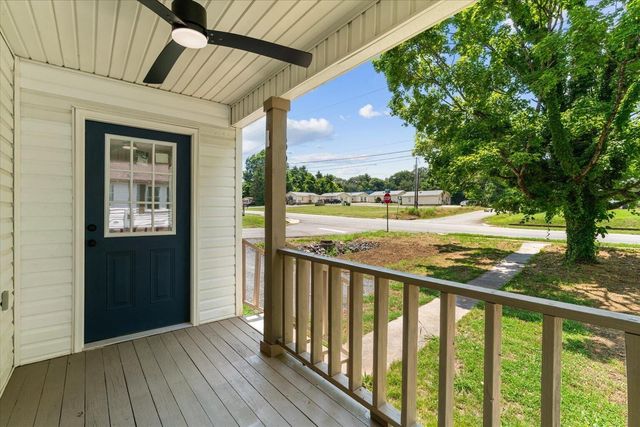 8956 Hiwassee Street, NE, Charleston, TN 37310