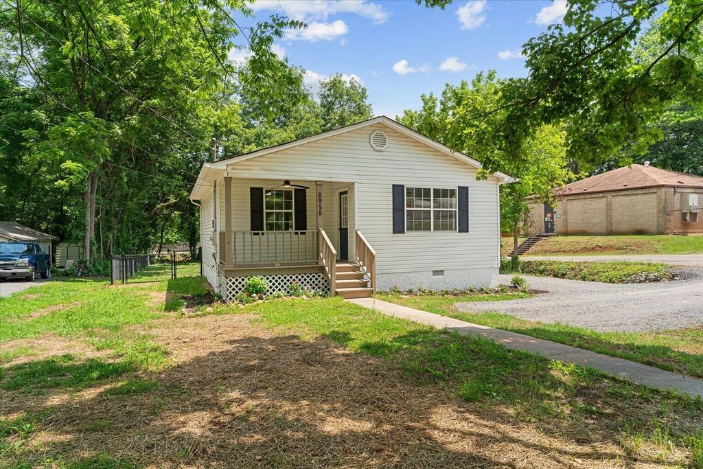 8956 Hiwassee Street, NE, Charleston, TN 37310