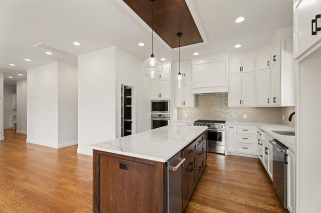 7624 NW 130th Terrace, Oklahoma City, OK 73142