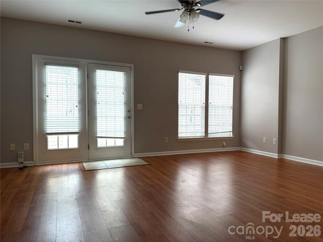 7037 Flying Scotsman Drive, Charlotte, NC 28213