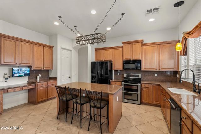 21910 N 79TH Avenue, Peoria, AZ 85383