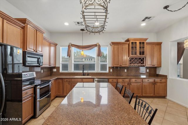 21910 N 79TH Avenue, Peoria, AZ 85383