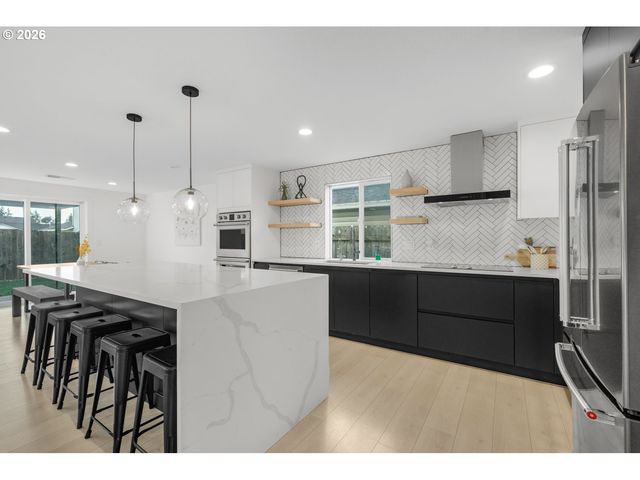 17007 Ne 22ND St, Vancouver, WA 98684