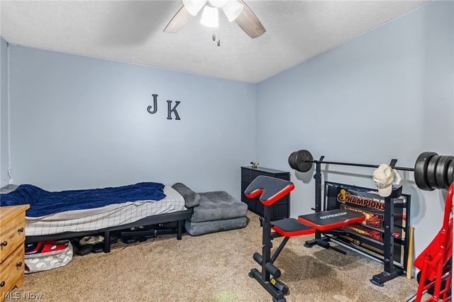 458 Derbyshire Road, Green, OH 44319