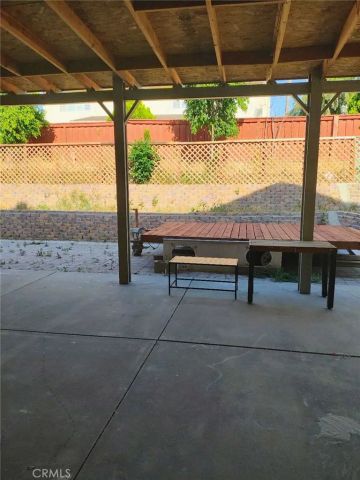 8564 Mill Pond, Riverside, CA 92508
