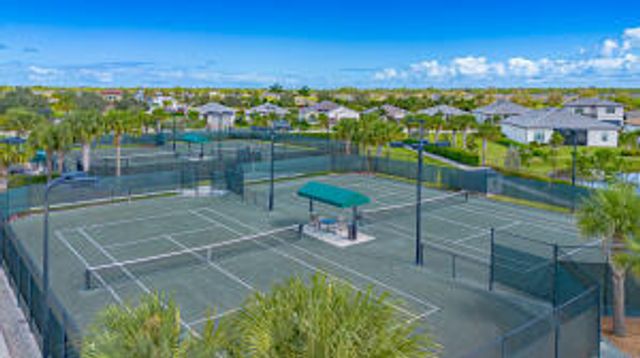 599 SE Villandry Way, Port St. Lucie, Port St Lucie, FL 34984