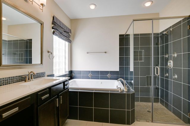 11913 Natures BND, Austin, TX 78753