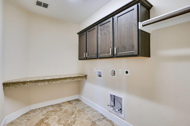 11913 Natures BND, Austin, TX 78753