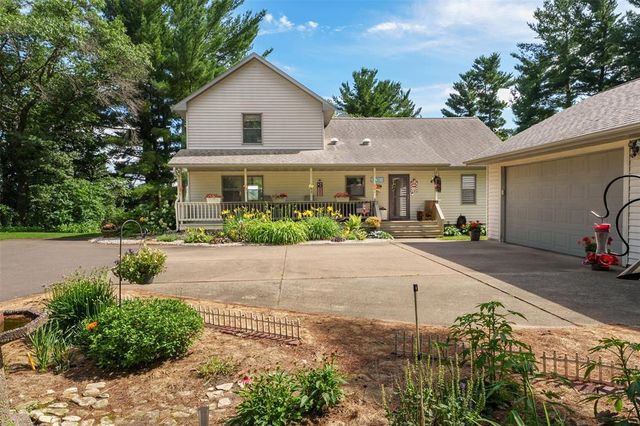 5991 North Shore Drive, Eau Claire, WI 54703