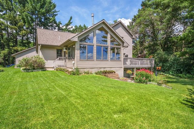 5991 North Shore Drive, Eau Claire, WI 54703