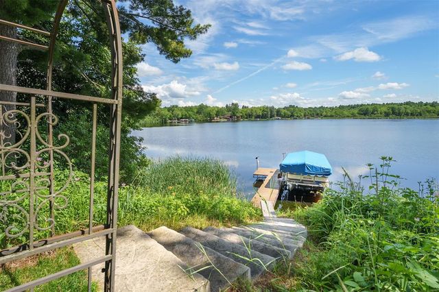 5991 North Shore Drive, Eau Claire, WI 54703