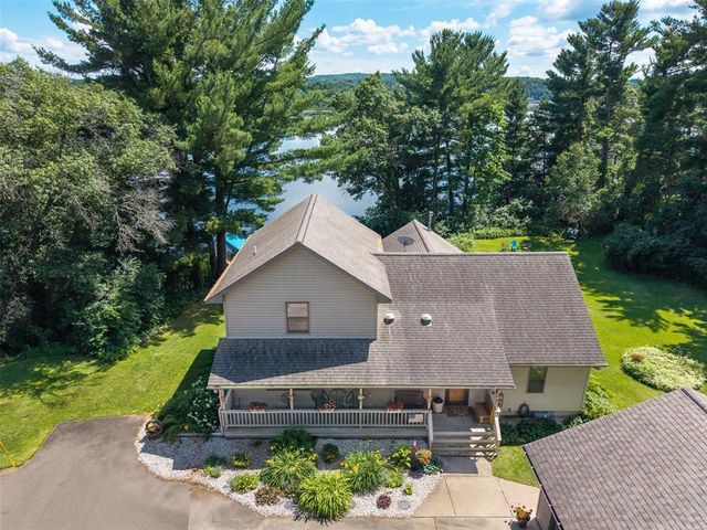5991 North Shore Drive, Eau Claire, WI 54703