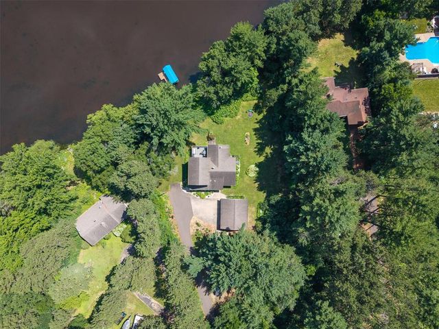 5991 North Shore Drive, Eau Claire, WI 54703