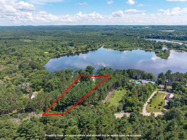 5991 North Shore Drive, Eau Claire, WI 54703