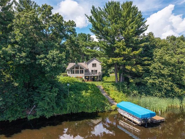 5991 North Shore Drive, Eau Claire, WI 54703