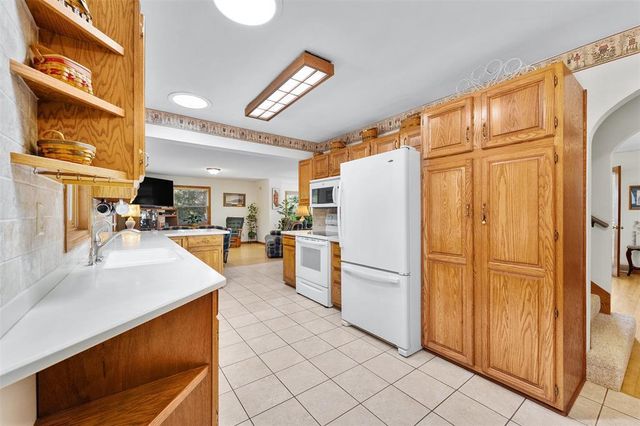 5991 North Shore Drive, Eau Claire, WI 54703