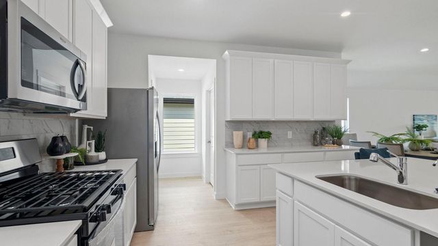 5004 Rosemary Creek Drive, Rosenberg, TX 77469