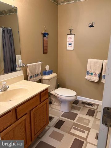 201 E ATLANTIC AVE, Villas, NJ 08251