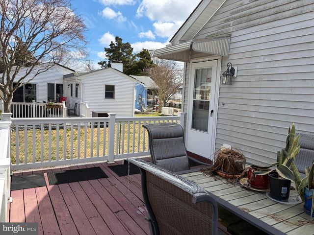 201 E ATLANTIC AVE, Villas, NJ 08251