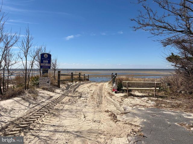 201 E ATLANTIC AVE, Villas, NJ 08251