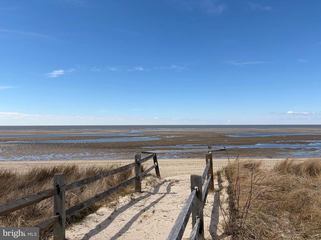 201 E ATLANTIC AVE, Villas, NJ 08251