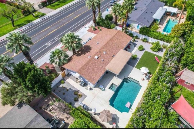 1962 E Baristo Road, Palm Springs, CA 92262