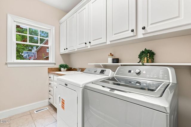 110 Arrowstone Court, Morrisville, NC 27560