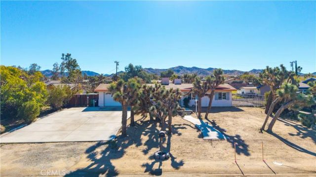 56605 Taos Trail, Yucca Valley, CA 92284