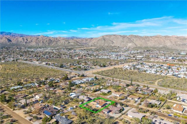 56605 Taos Trail, Yucca Valley, CA 92284