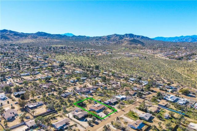 56605 Taos Trail, Yucca Valley, CA 92284