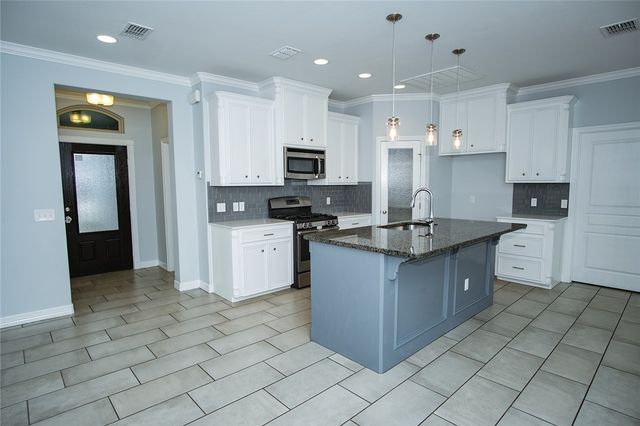 15414 Dyna St, Corpus Christi, TX 78418