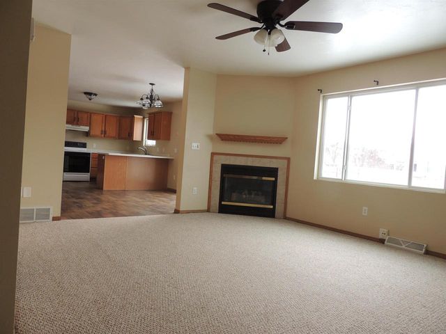 1797 CABINET MAKER COURT, Green Bay, WI 54303