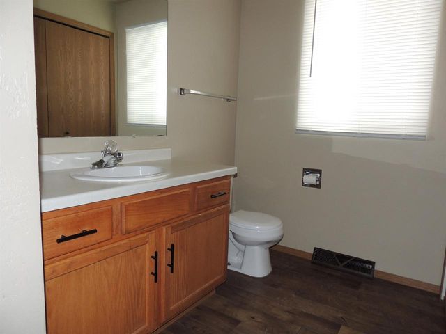 1797 CABINET MAKER COURT, Green Bay, WI 54303