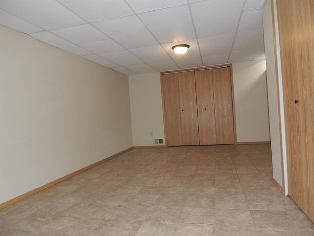 1797 CABINET MAKER COURT, Green Bay, WI 54303