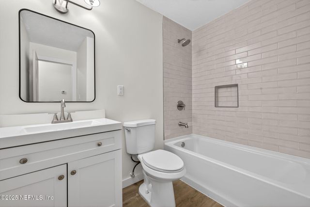 5201 ATLANTIC Boulevard, 74, Jacksonville, FL 32207