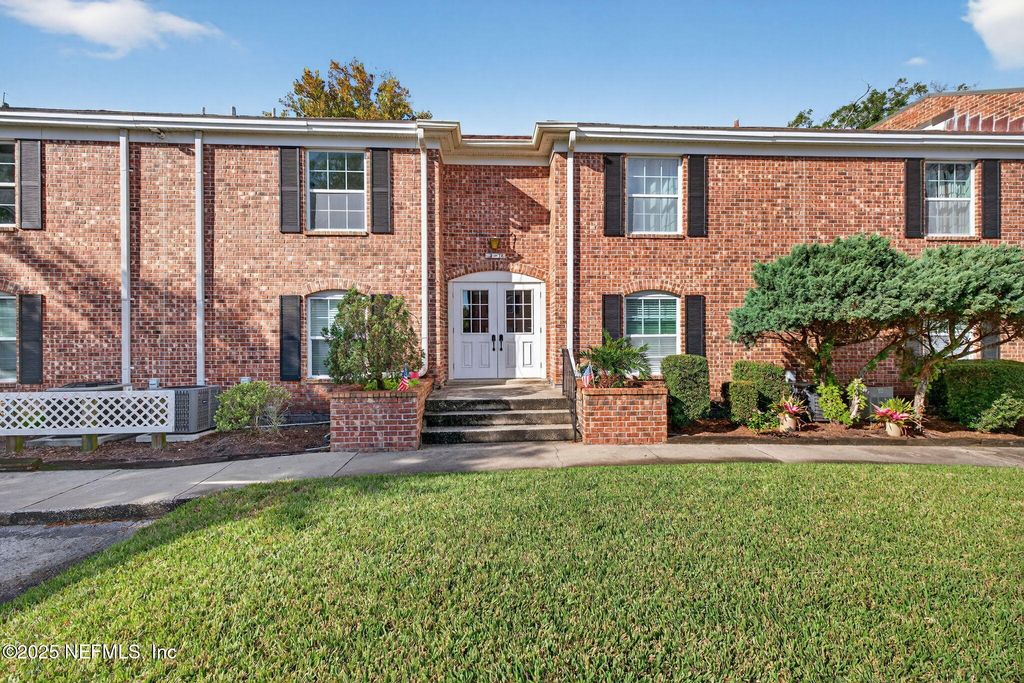 5201 ATLANTIC Boulevard, 74, Jacksonville, FL 32207