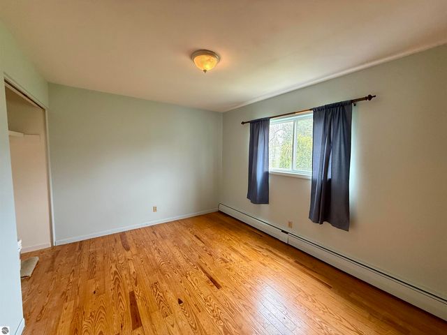 411 Ottawa Drive, Oscoda, MI 48750