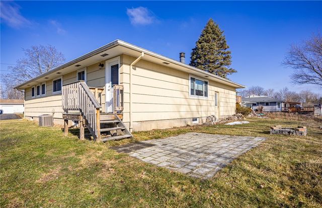 38 Notre Dame Drive, Henrietta, NY 14623