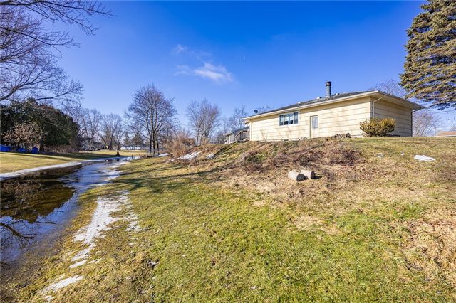 38 Notre Dame Drive, Henrietta, NY 14623