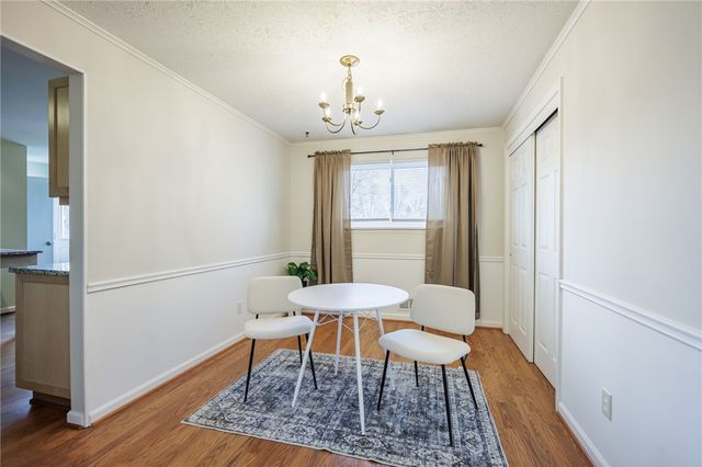 38 Notre Dame Drive, Henrietta, NY 14623