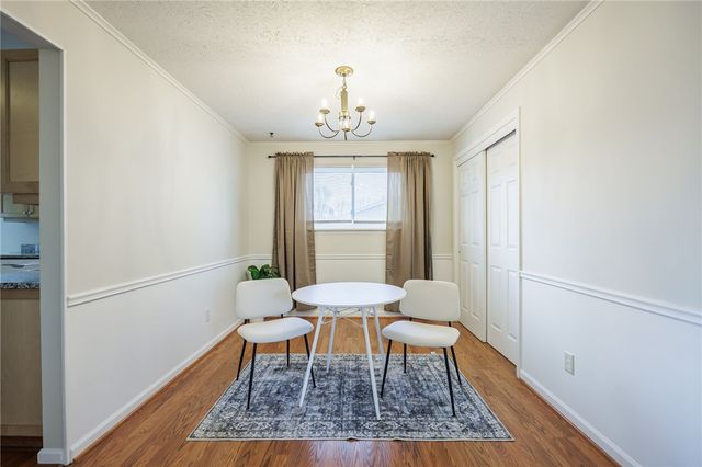 38 Notre Dame Drive, Henrietta, NY 14623