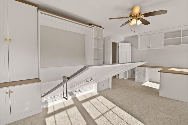 283 Hawkwood Drive, Valparaiso, IN 46385